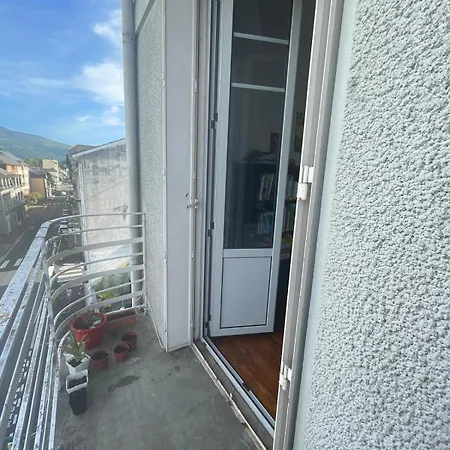 - Spacieux Entre Et Nature ! Apartment Lourdes